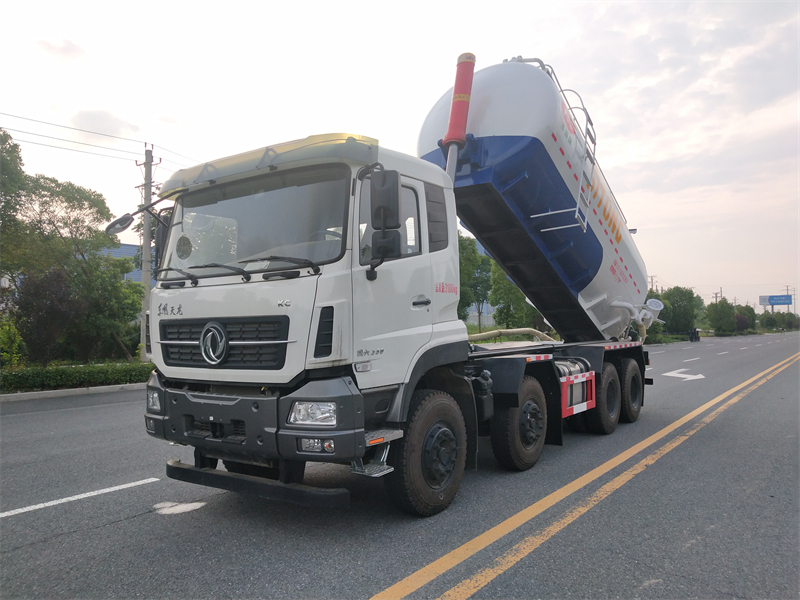 东风天龙干混砂浆车